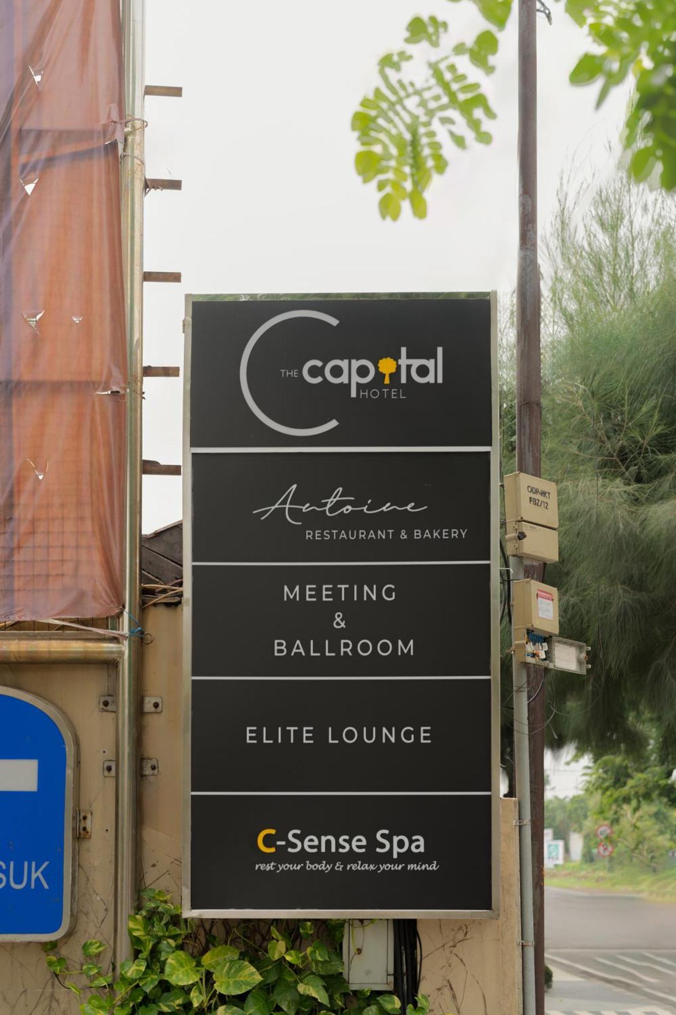 The Capital Hotel Surabaja Exteriér fotografie